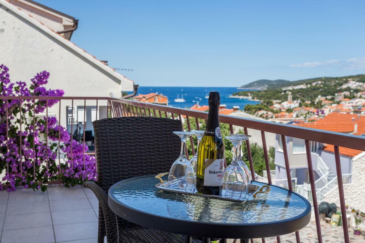 Apartments Sanja Hvar Town Eksteriør billede